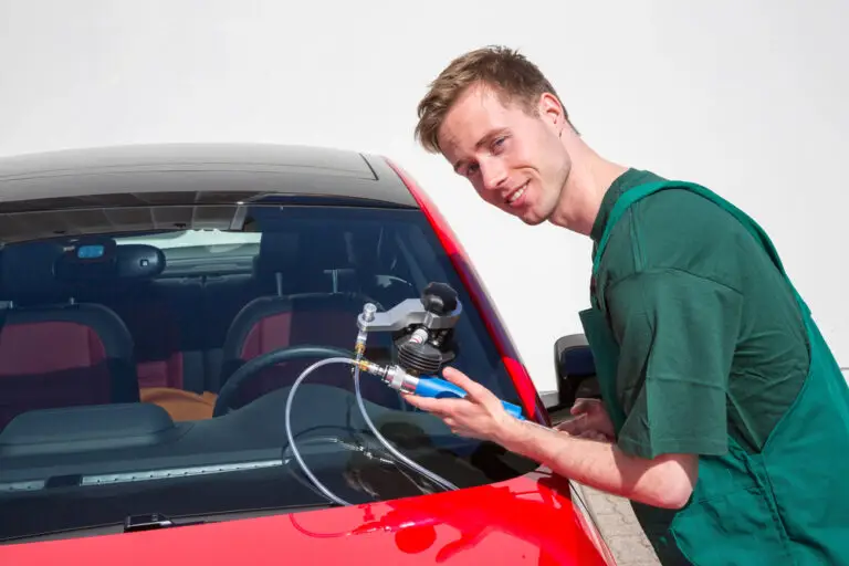 auto glass repair